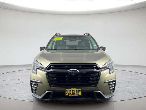 Autumn Green Metallic 2023 Subaru Ascent Onyx Edition Limited