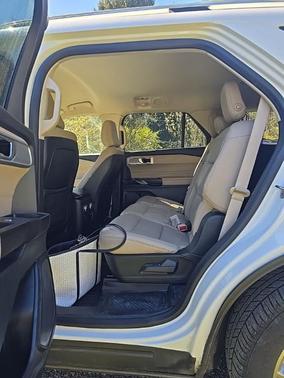 White 2020 Ford Explorer Limited
