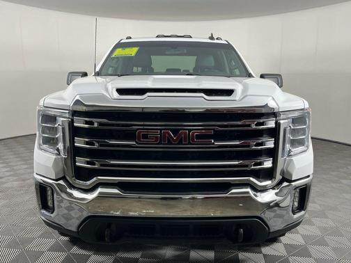 White 2020 GMC Sierra 2500 SLE