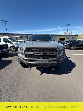 2020 Ford F-150 Raptor