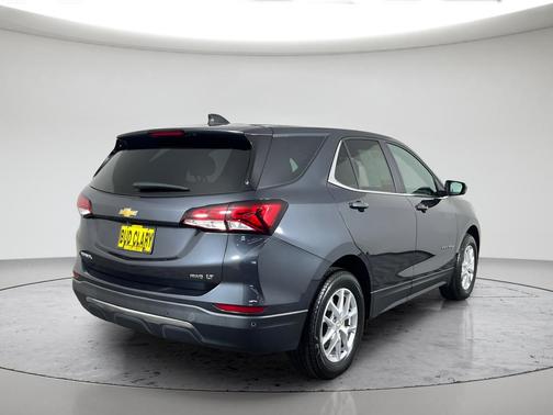 Gray 2022 Chevrolet Equinox 2LT