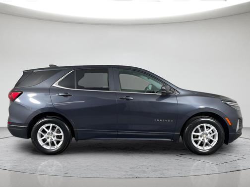 Gray 2022 Chevrolet Equinox 2LT