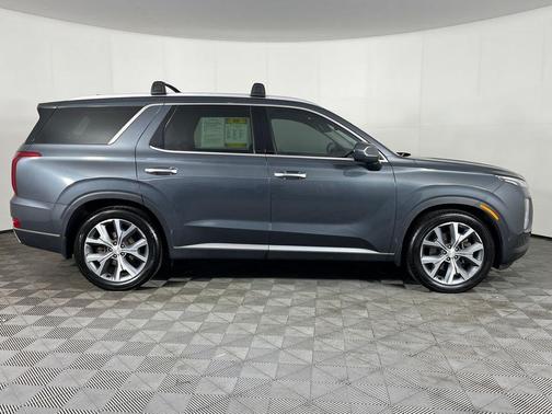 Gray 2021 Hyundai PALISADE SEL