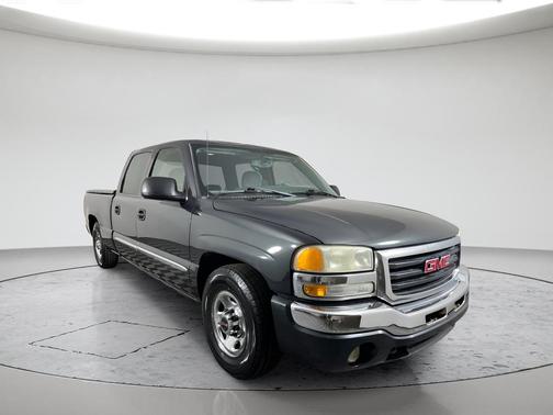 Gray 2003 GMC Sierra 1500 H/D