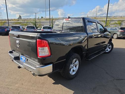 Black 2022 RAM 1500 Big Horn