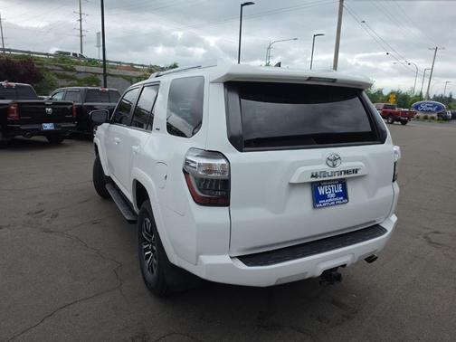 White 2014 Toyota 4Runner SR5