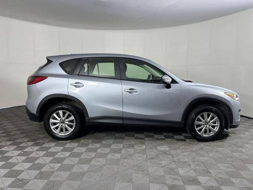 Sonic Silver Metalic 2016 Mazda CX-5 Sport