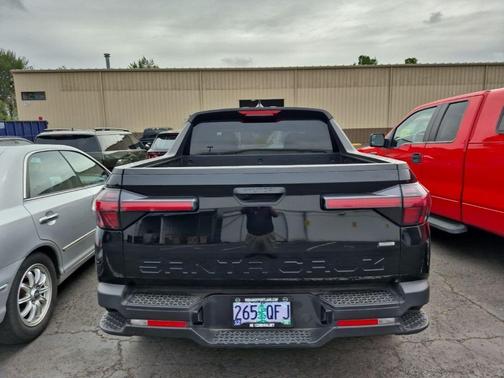 Black 2022 Hyundai SANTA CRUZ 2.5L SEL