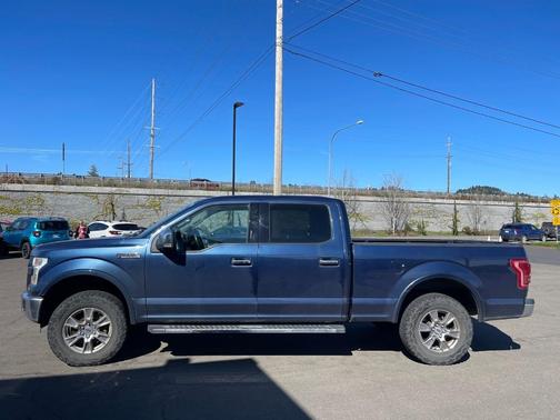 Blue 2016 Ford F-150 Lariat