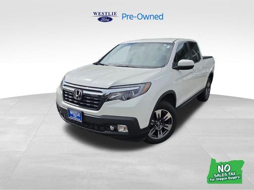 White 2017 Honda Ridgeline RTL