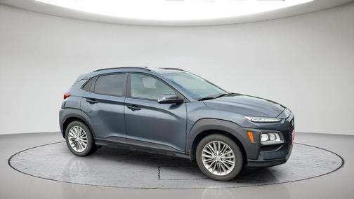 Gray 2021 Hyundai KONA SEL