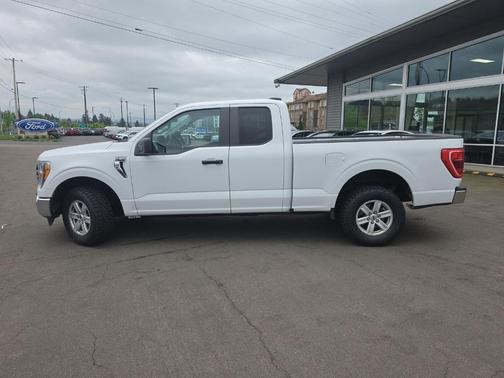 White 2022 Ford F-150 XLT