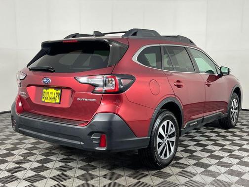 Crimson Red Pearl 2022 Subaru Outback Premium