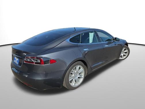 2021 Tesla Model S Long Range