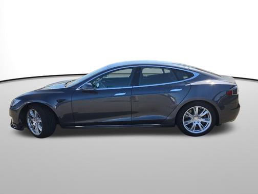 2021 Tesla Model S Long Range