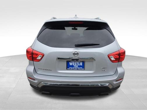 Silver 2020 Nissan Pathfinder SL