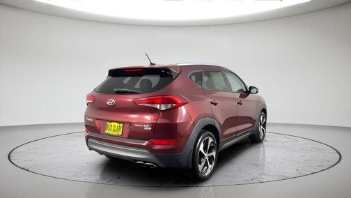 Ruby Wine 2016 Hyundai TUCSON Sport