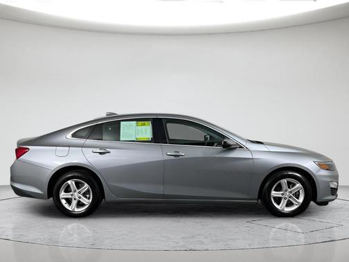 Gray 2024 Chevrolet Malibu LT