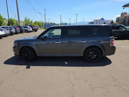 Gray 2019 Ford Flex Limited