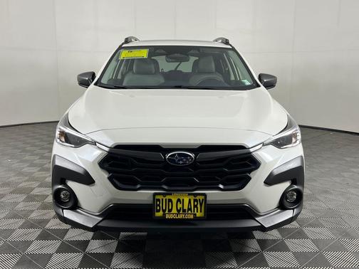 Crystal White Pearl 2024 Subaru Crosstrek Premium