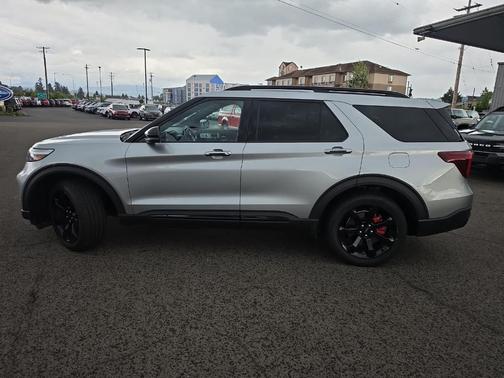 Silver 2020 Ford Explorer ST
