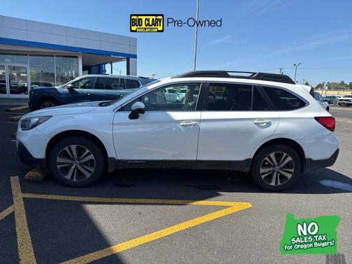 White 2018 Subaru Outback 2.5i Limited