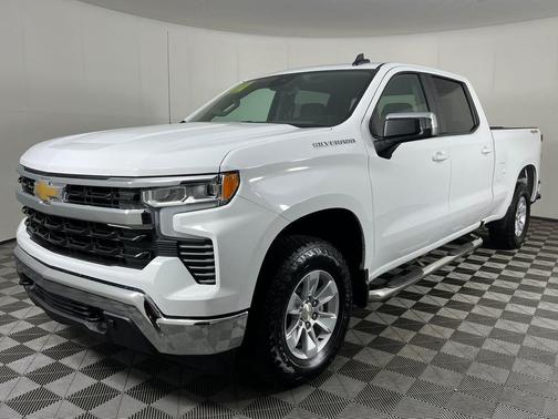 White 2024 Chevrolet Silverado 1500 LT