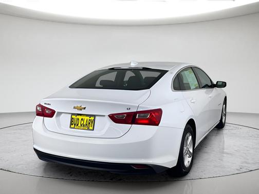White 2023 Chevrolet Malibu LT