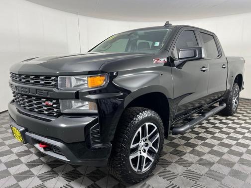 Black 2019 Chevrolet Silverado 1500 Custom Trail Boss
