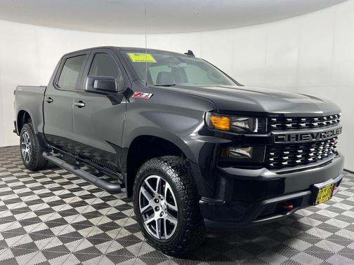 Black 2019 Chevrolet Silverado 1500 Custom Trail Boss