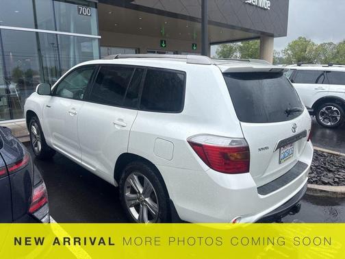 White 2008 Toyota Highlander Sport