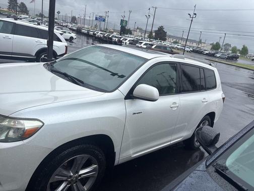 White 2008 Toyota Highlander Sport