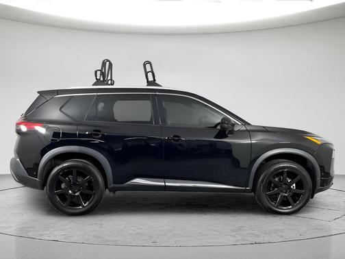 Black 2023 Nissan Rogue SL
