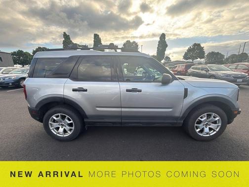 Silver 2022 Ford Bronco Sport Base
