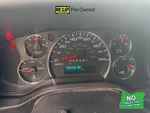 White 2019 Chevrolet Express 3500 Work Van