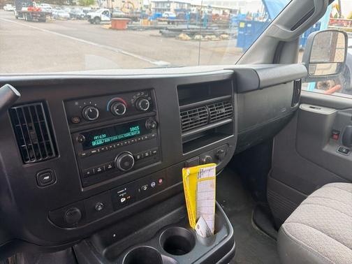 White 2019 Chevrolet Express 3500 Work Van