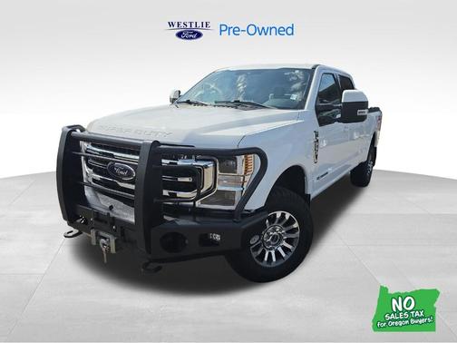 White 2022 Ford F-350 Lariat Super Duty