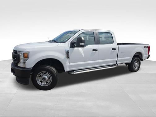 White 2022 Ford F-250 XL
