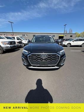 2023 Audi Q5 45 S line quattro Premium
