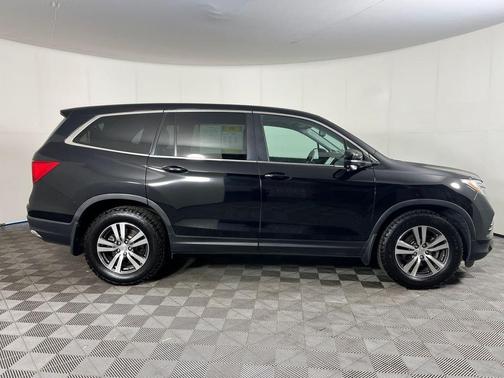 Black 2016 Honda Pilot EX-L