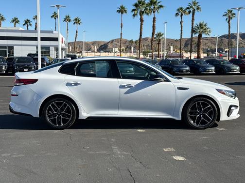 2020 Kia Optima SE
