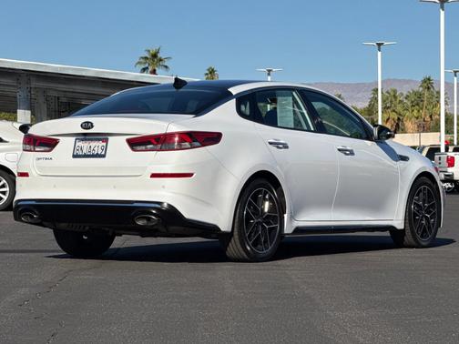 2020 Kia Optima SE