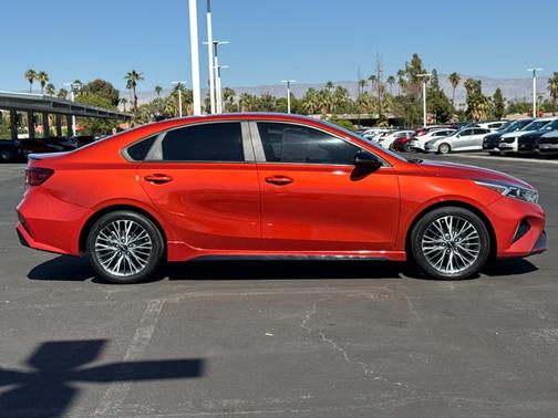 2022 Kia Forte GT-Line