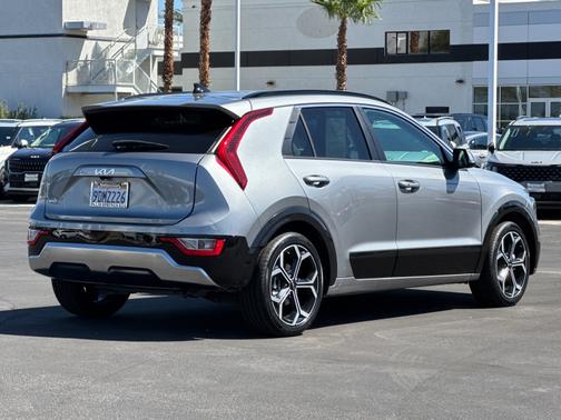 2023 Kia Niro EX Touring
