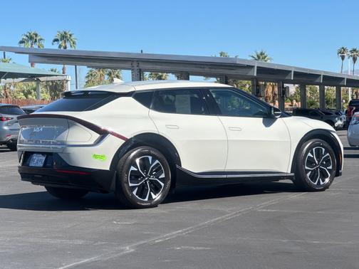 2023 Kia EV6 Wind