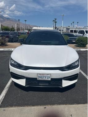 Snow White Pearl 2023 Kia EV6 GT-Line
