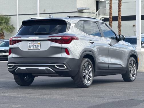 2023 Kia Seltos S