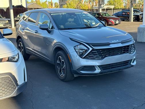 2023 Kia Sportage LX