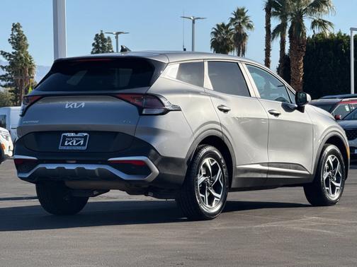 2023 Kia Sportage LX