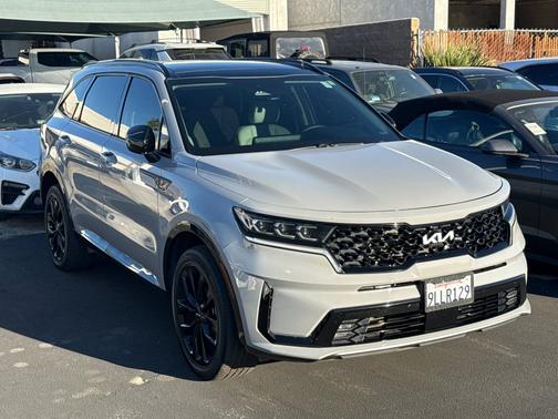 2023 Kia Sorento SX